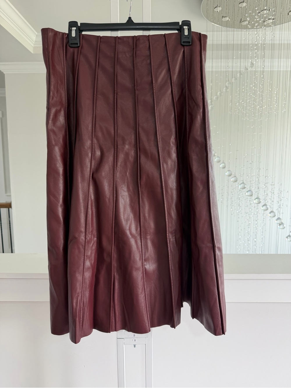 Commense Burgundy Pleated Faux-Leather Midi Skirt - Picture 7 of 8